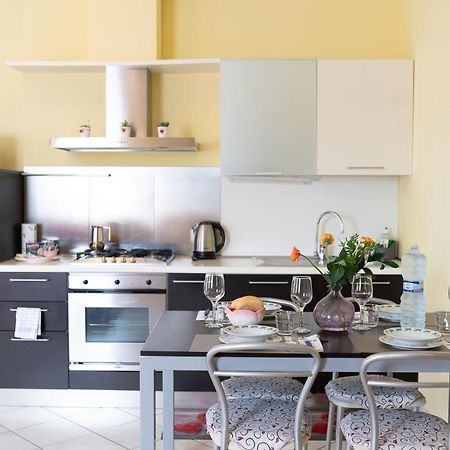 Terrazza Baciata Dal Sole Apartment Lazise Exterior foto