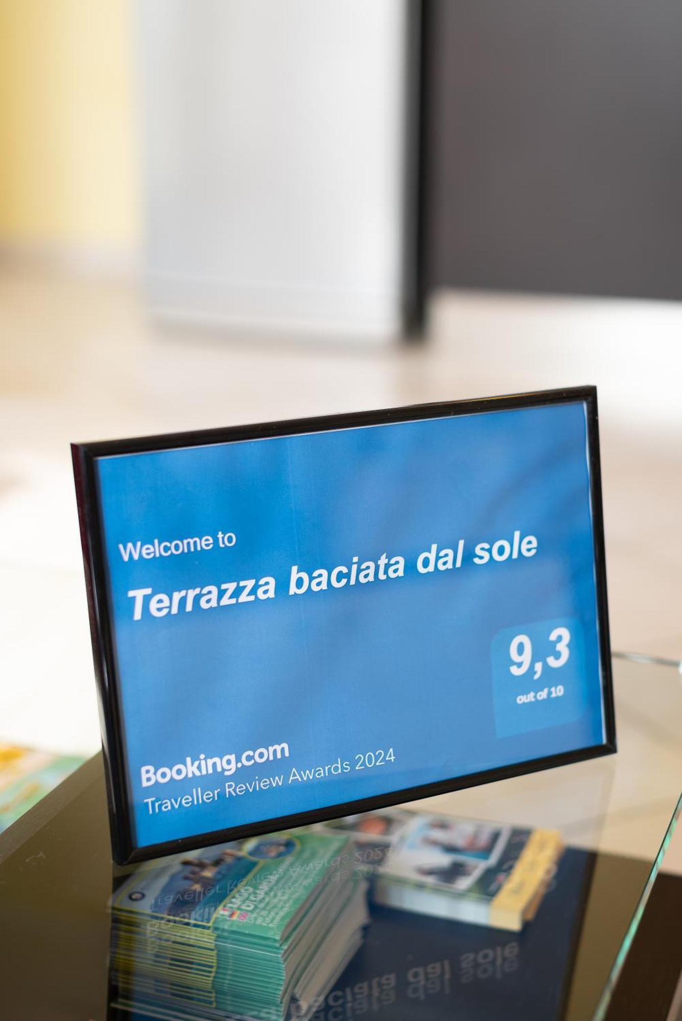 Terrazza Baciata Dal Sole Apartment Lazise Exterior foto